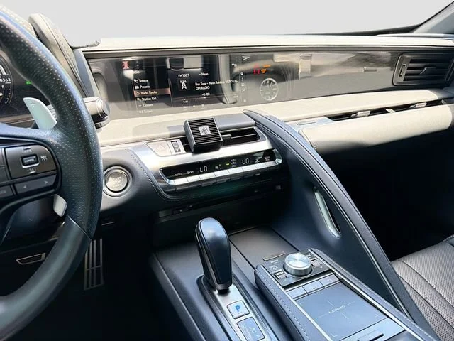 Used 2021 Liquid Platinum Lexus LC 500 image 26