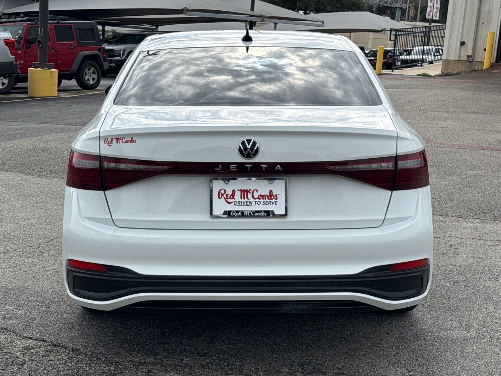Used 2025 White Volkswagen Sport image 6