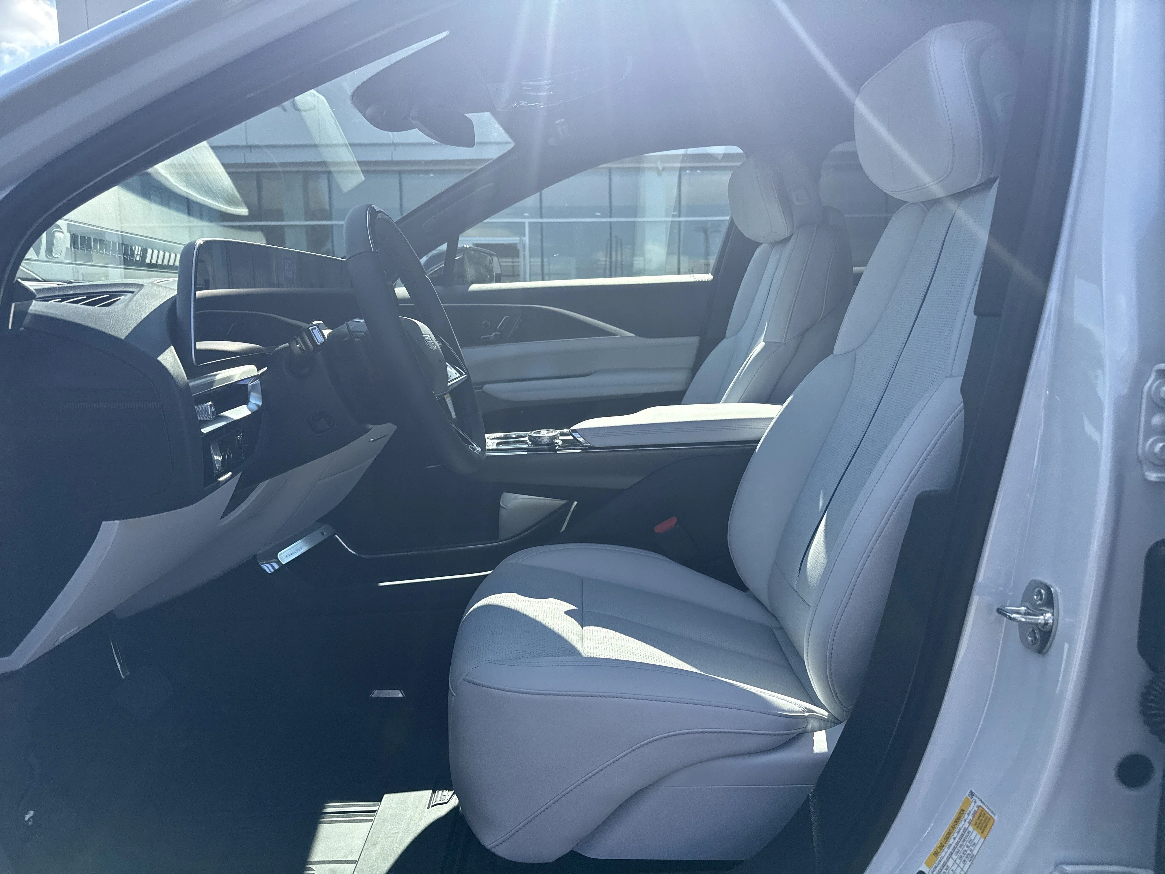 New 2026 Vibrant White Tricoat Cadillac Luxury image 9