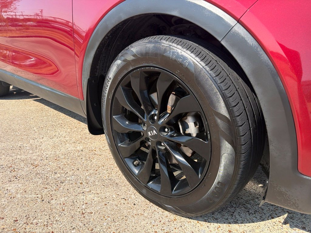 Used 2020 Red Kia EX image 14