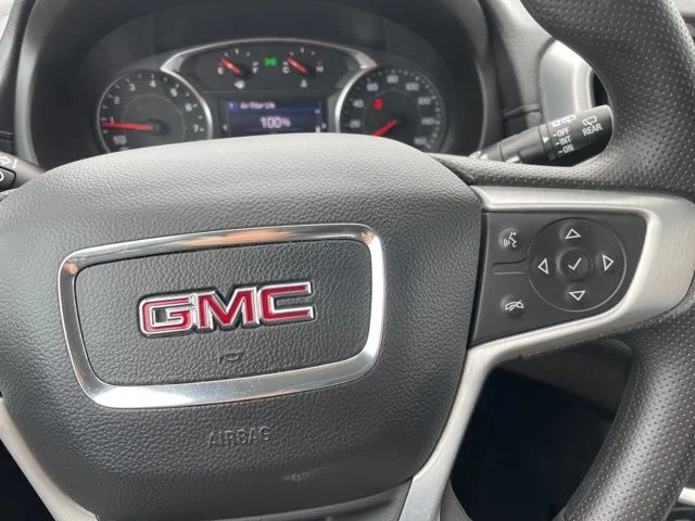 Used 2022 Summit White GMC SLE image 18