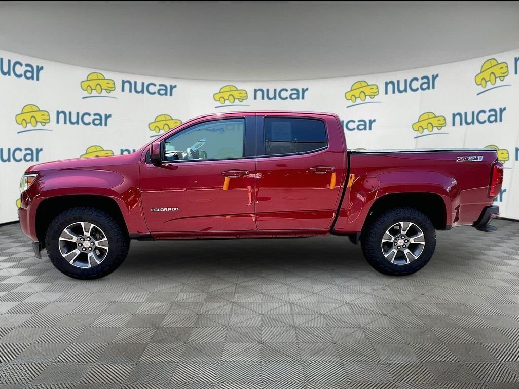 Used 2020 Red Chevrolet Z71 image 4
