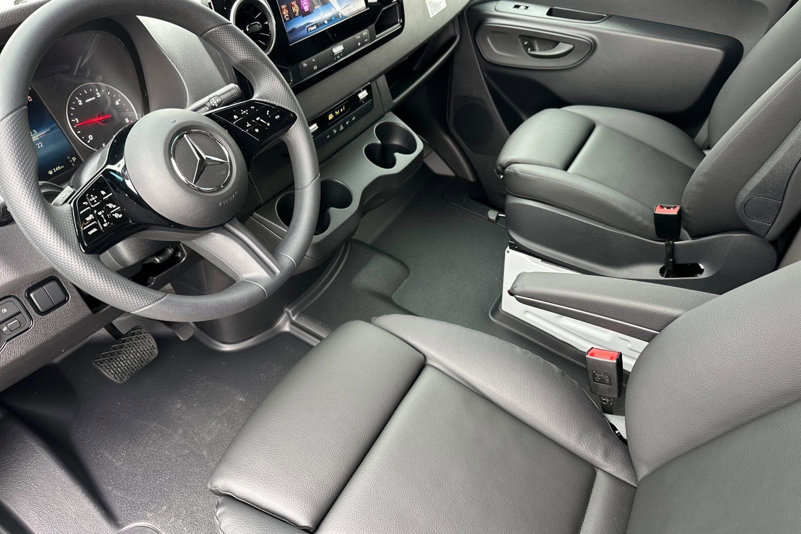 2025 Mercedes-Benz Sprinter Cargo Van Base - Photo 12