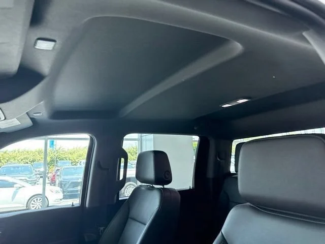 Used 2022 SUMMIT WHITE GMC Pro image 10