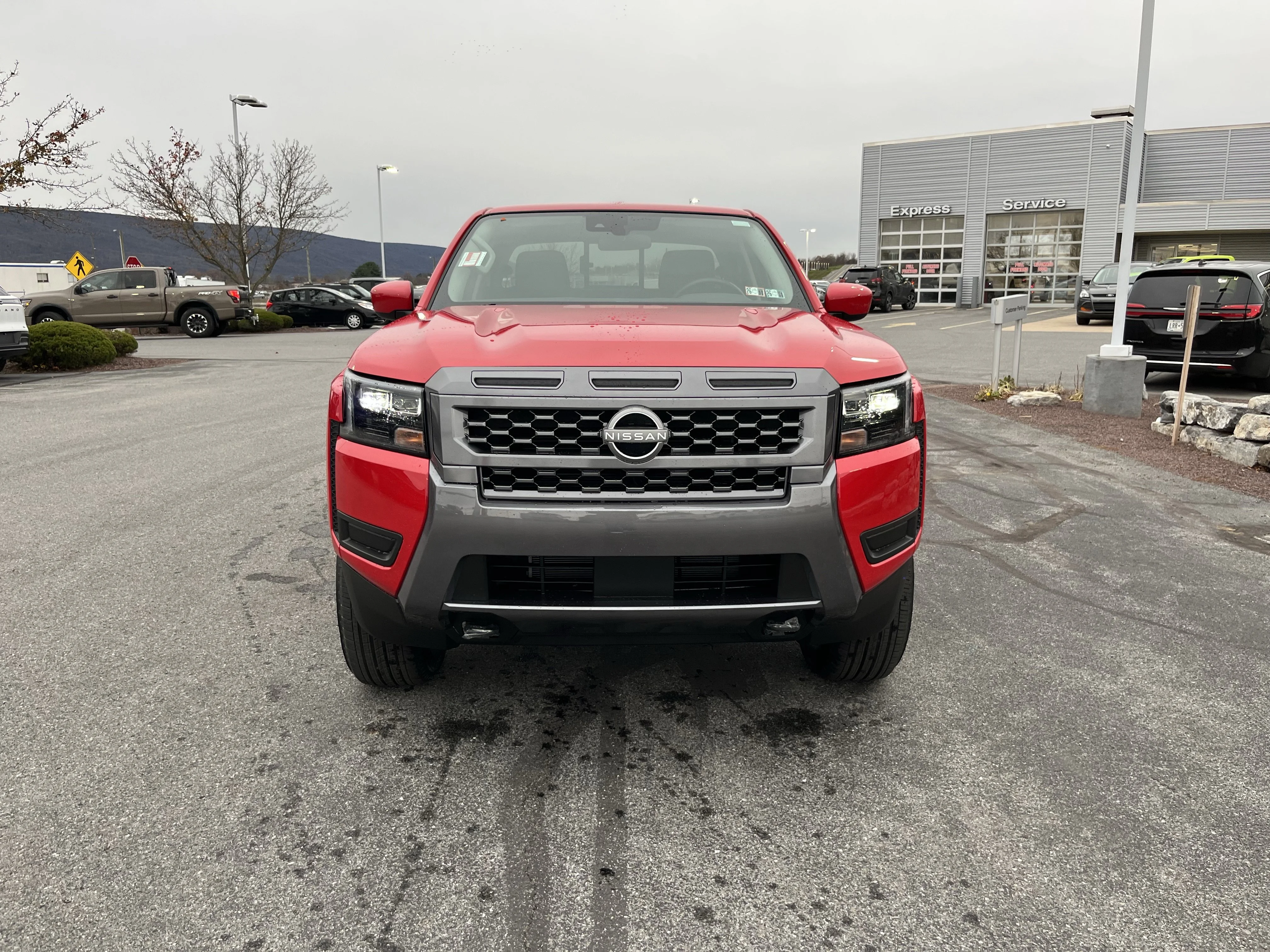 2026 Nissan Frontier SV - Photo 9
