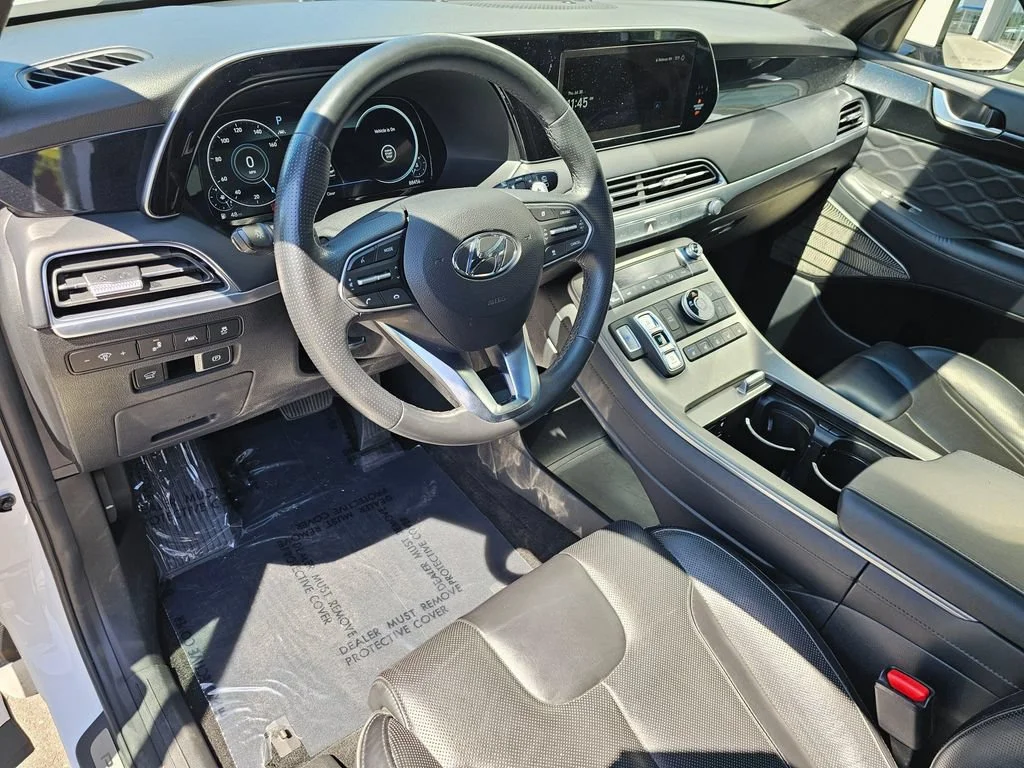 Used 2020 White Hyundai Limited image 22