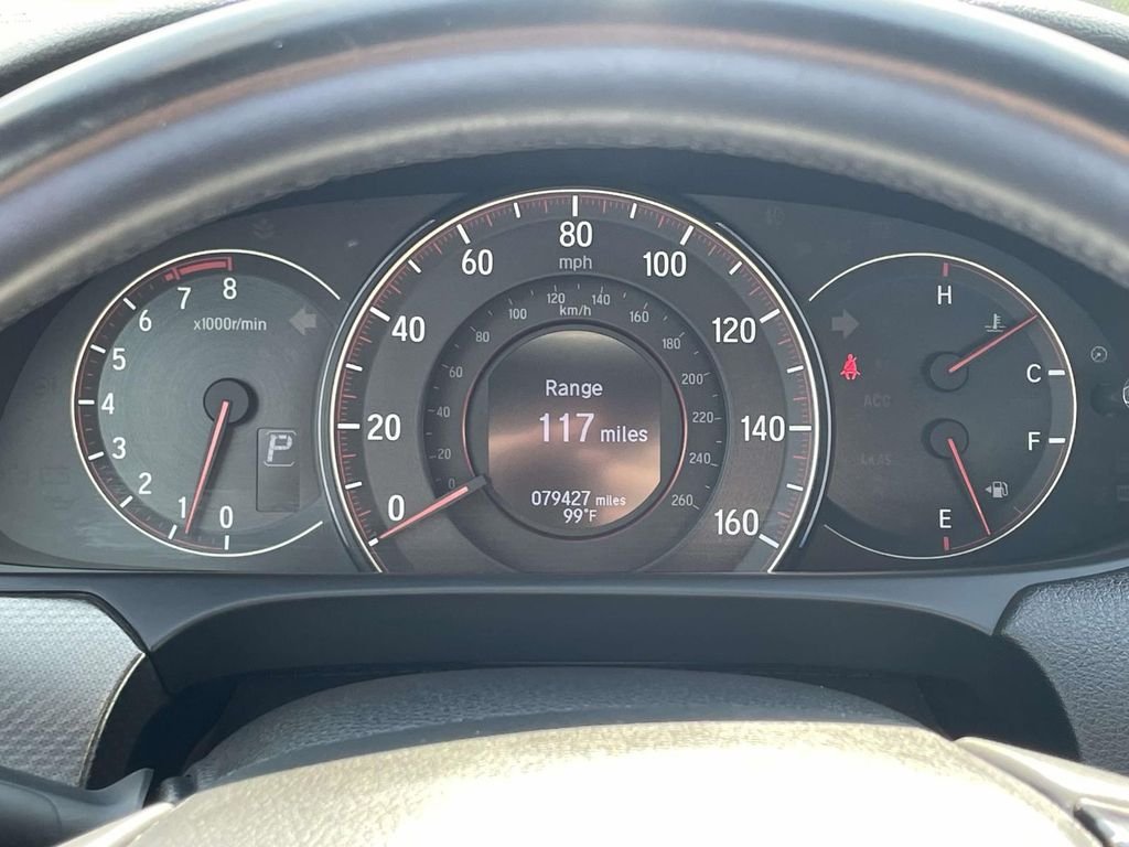 Used 2017 Black Honda EX-L image 19