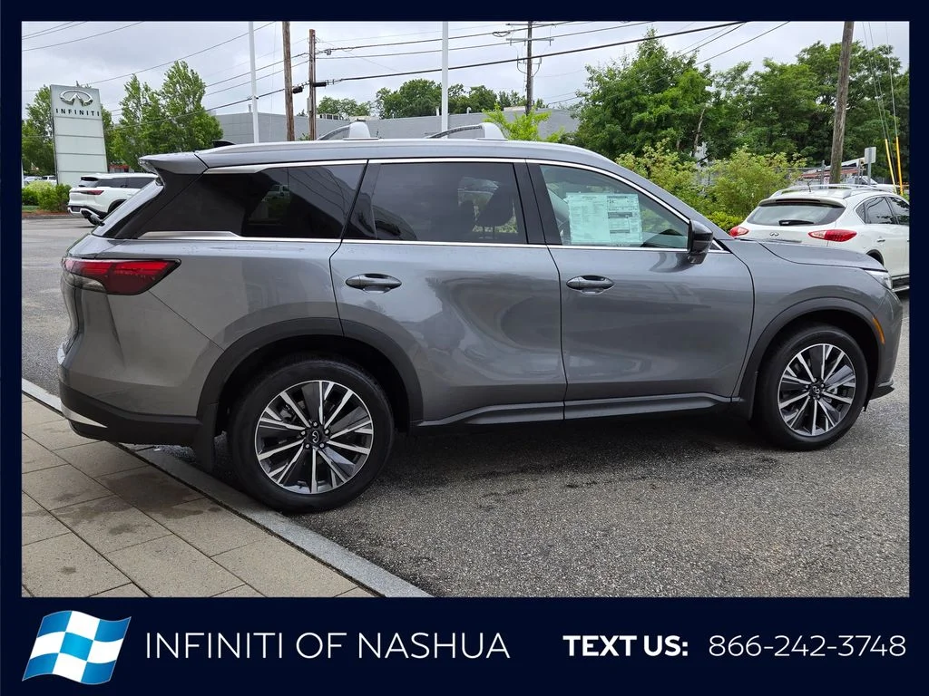 New 2027 GRAPHITE SHADOW INFINITI Luxe AWD image 14