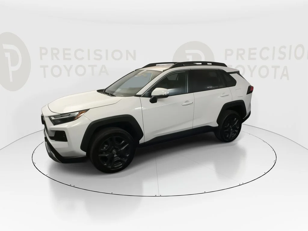 Used 2024 Ice Cap Toyota Adventure image 10