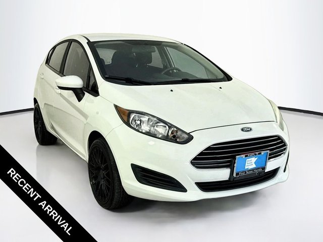 Pre-Owned 2018 Ford Fiesta SE