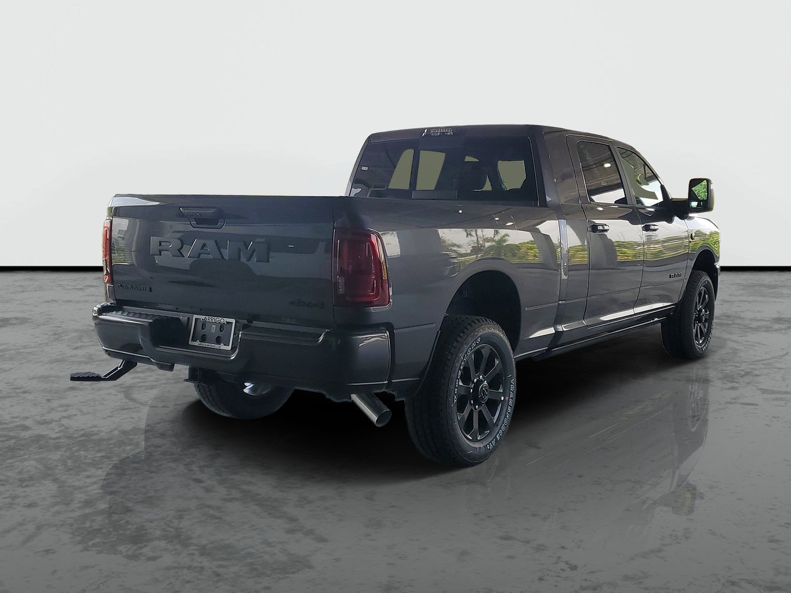 New 2026 Granite Crystal Metallic Clear-Coat Exterior Paint RAM Laramie image 1