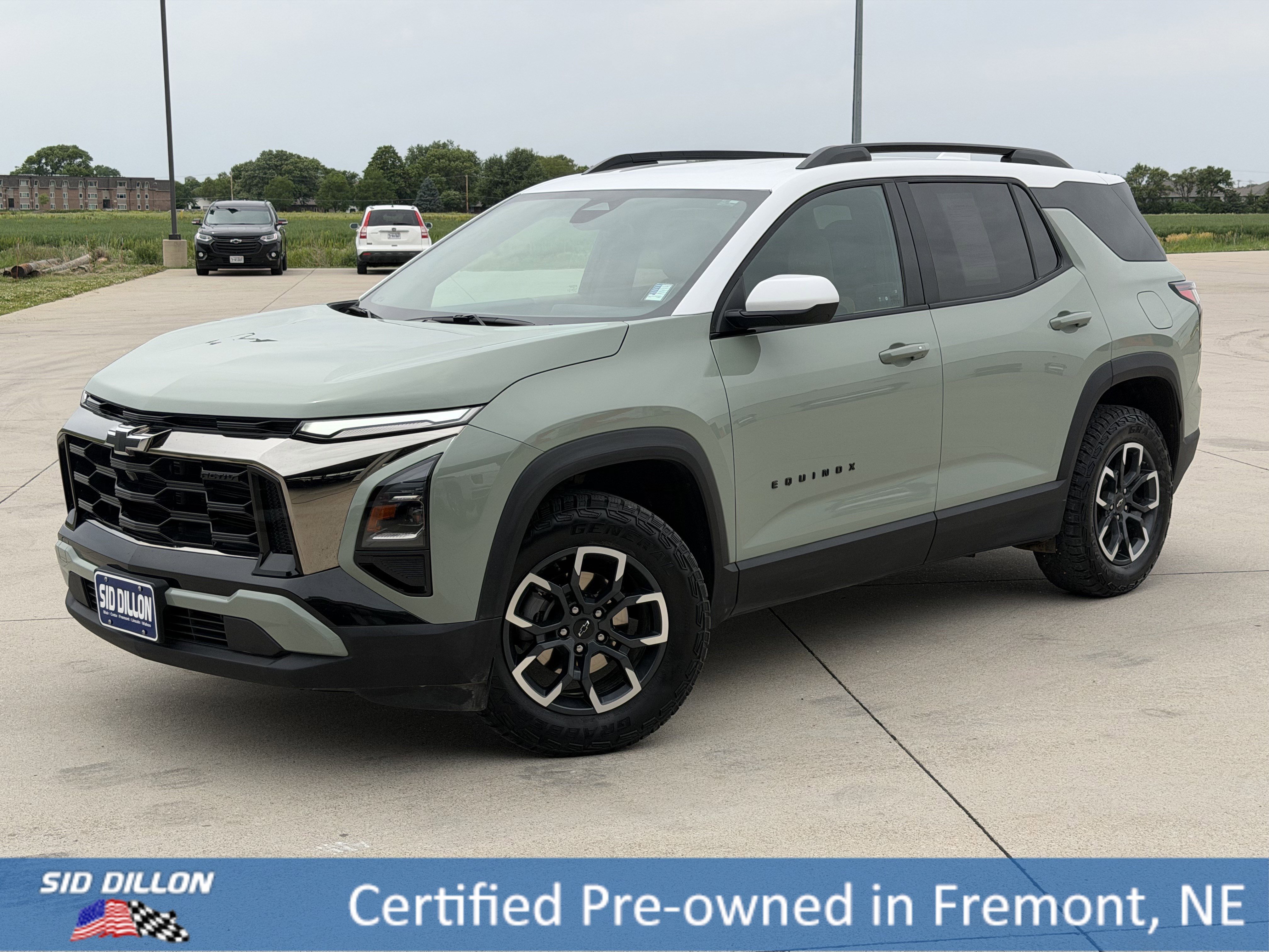2025 Chevrolet Equinox AWD ACTIV 1.5T's photo