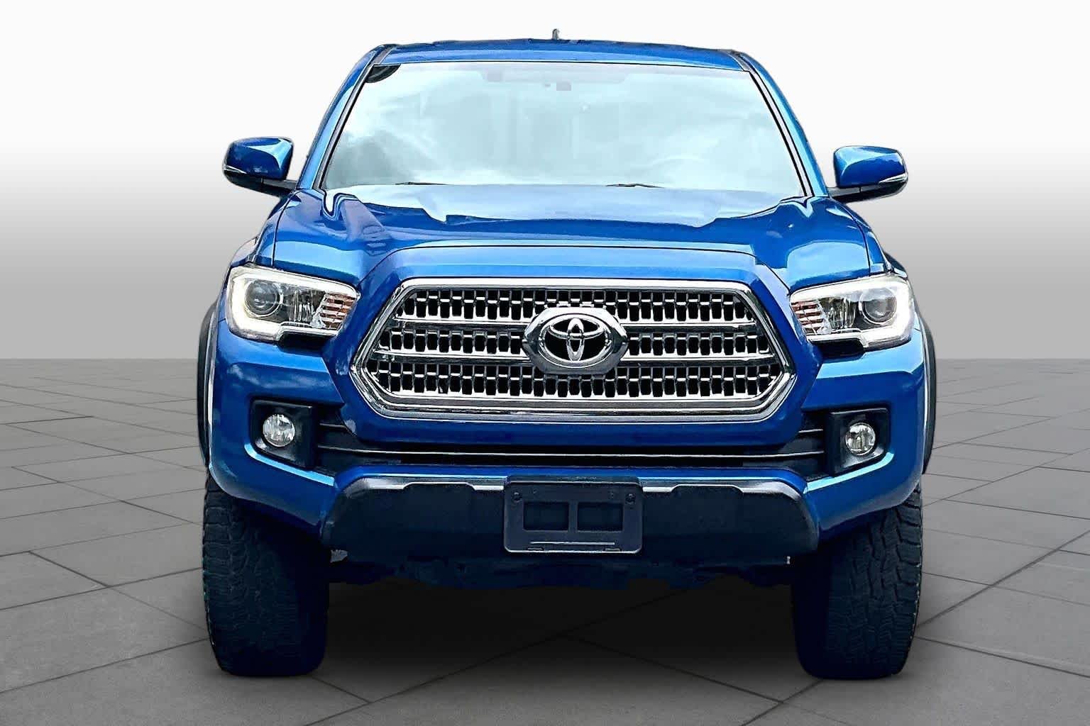 Used 2017 Blazing Blue Pearl Toyota TRD Off Road image 4