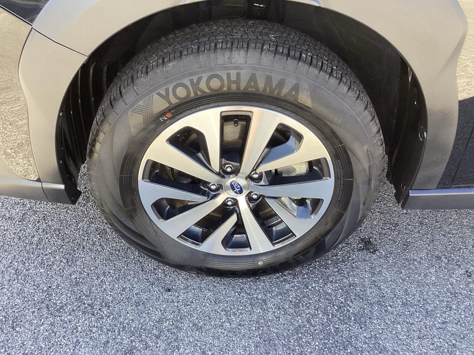 Used 2025 Crystal Black Silica Subaru Premium image 12