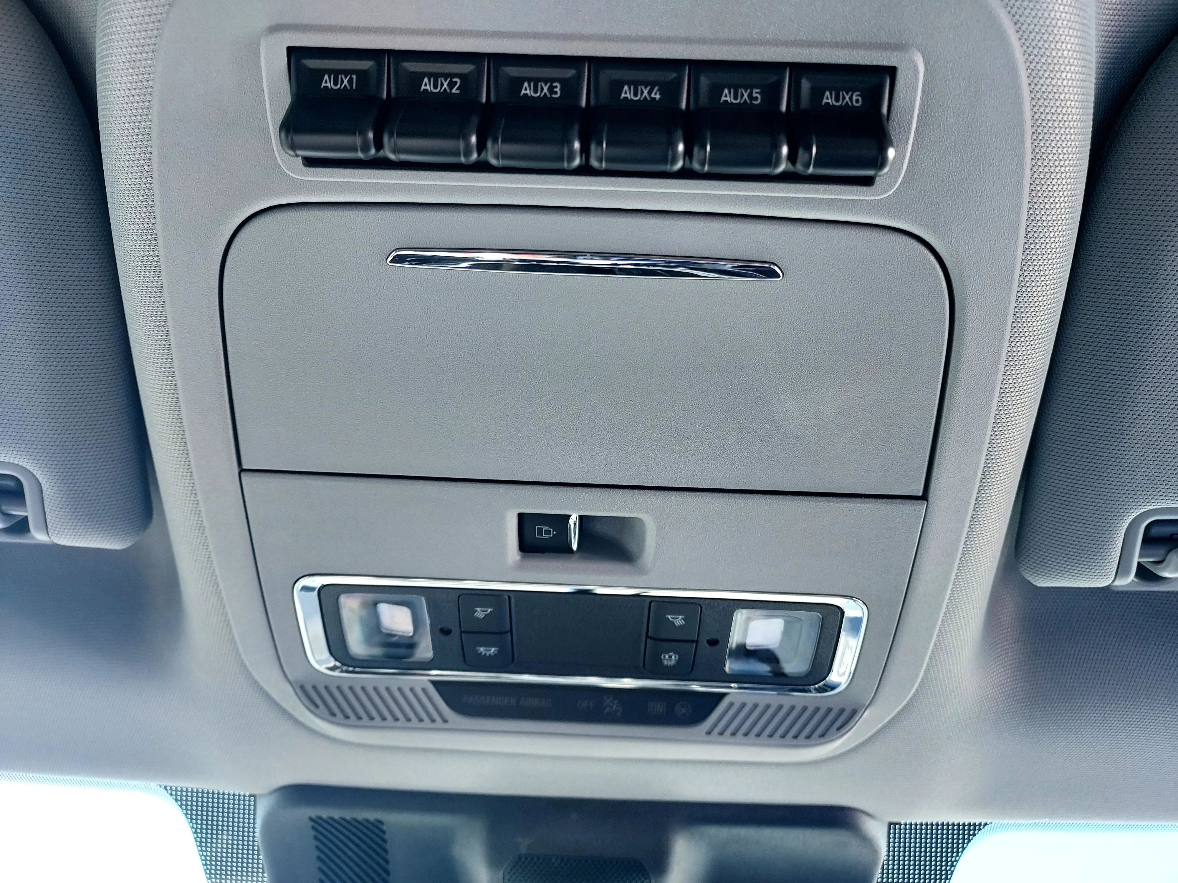 New 2026 Avalanche Ford LARIAT image 29