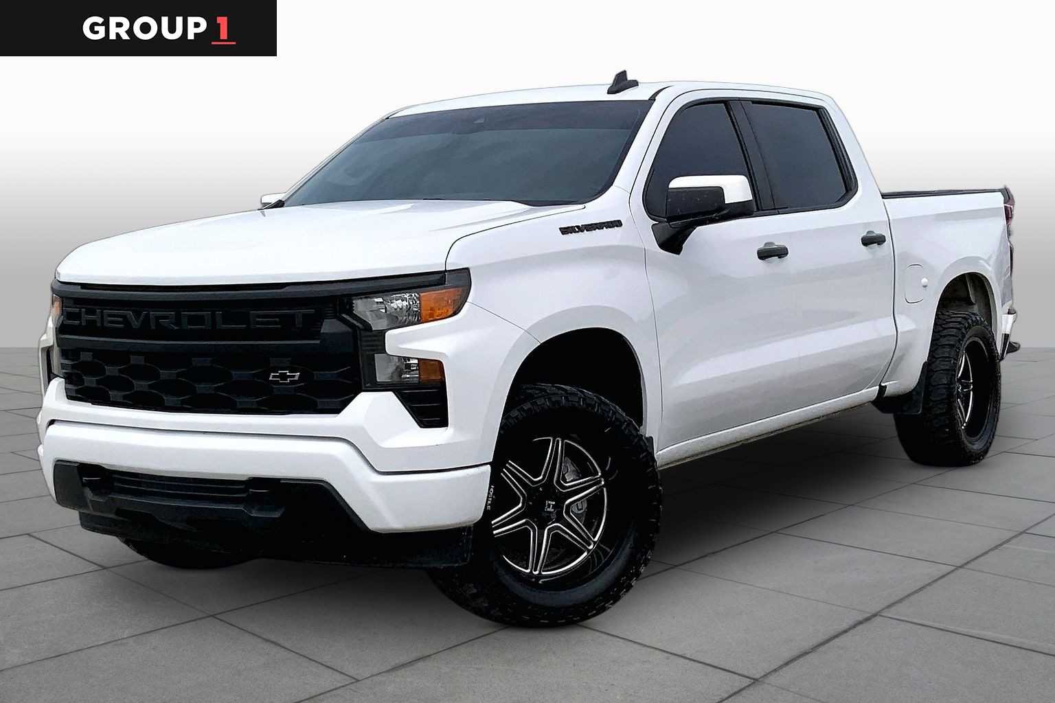 2023 Chevrolet Silverado 1500 Custom