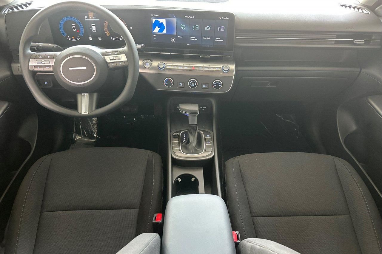 New 2027  Hyundai SE FWD image 12
