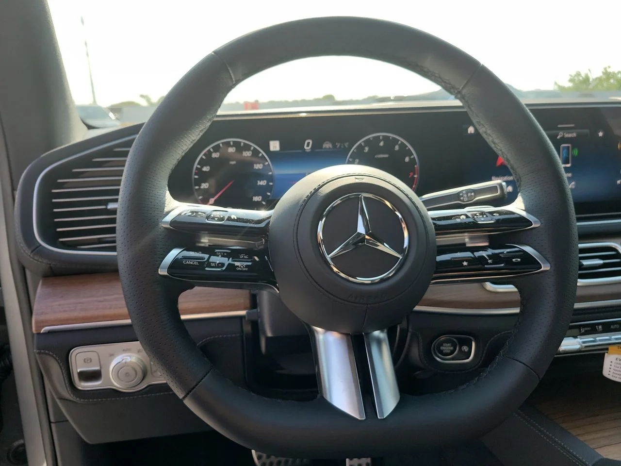 New 2026 Selenite Grey Metallic Mercedes-Benz GLS 580 image 29