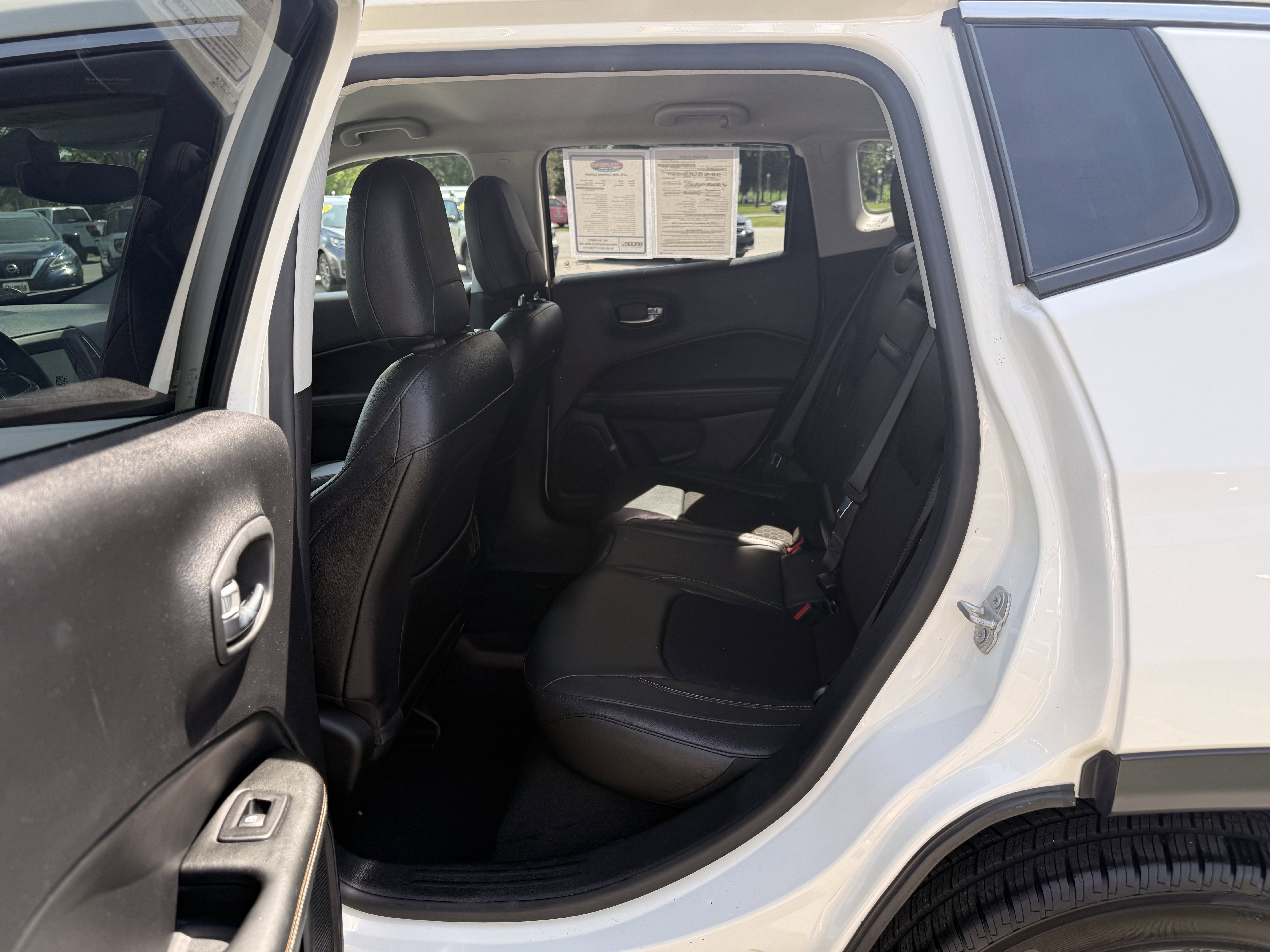 Used 2018 White Clearcoat Jeep Latitude image 28