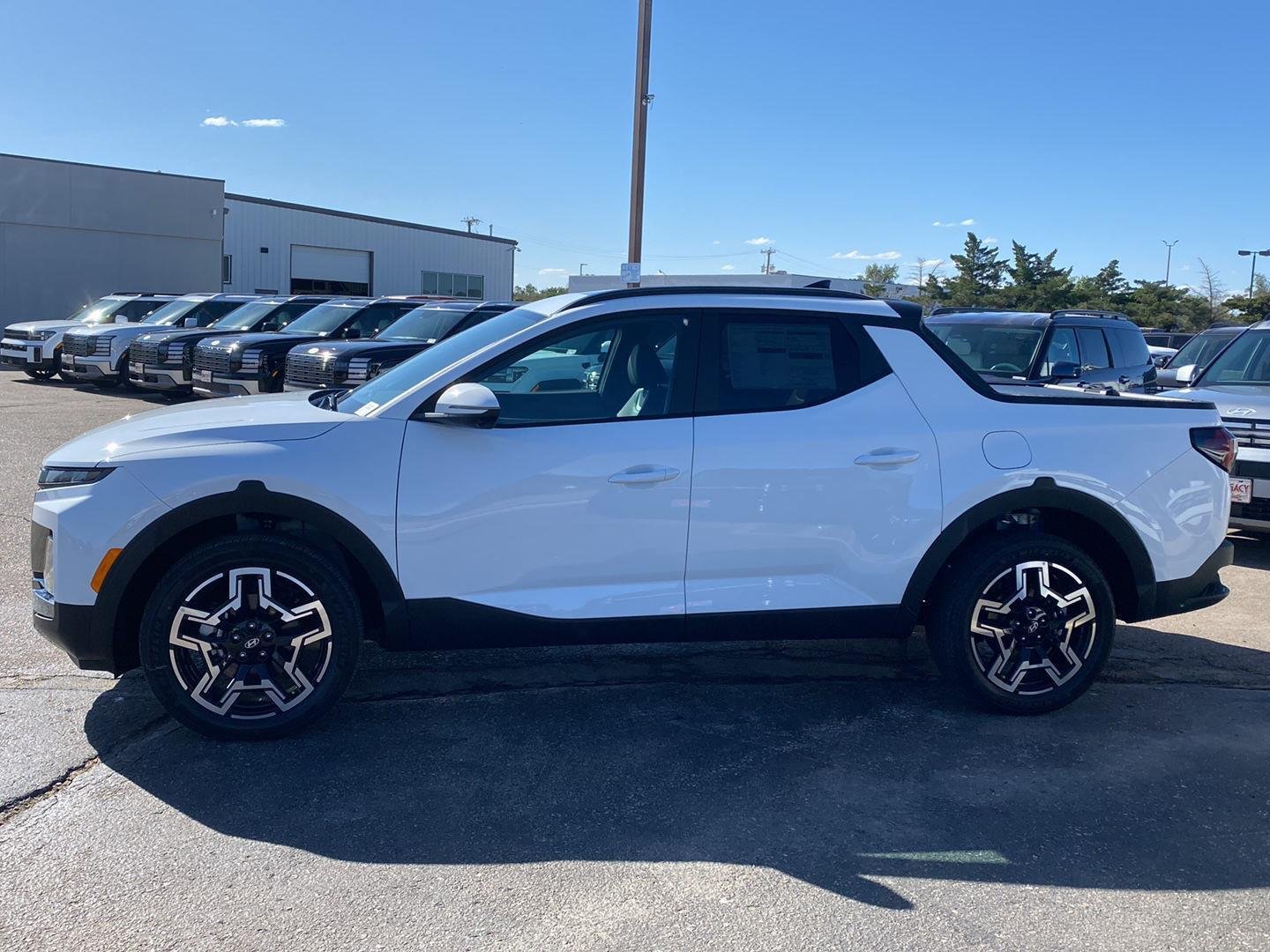 New 2026 Atlas White Hyundai Limited image 2