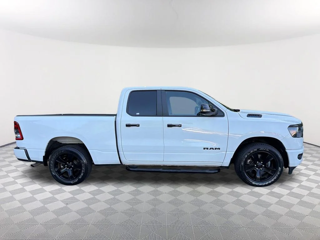 Used 2024 White Ram Big Horn/Lone Star image 4