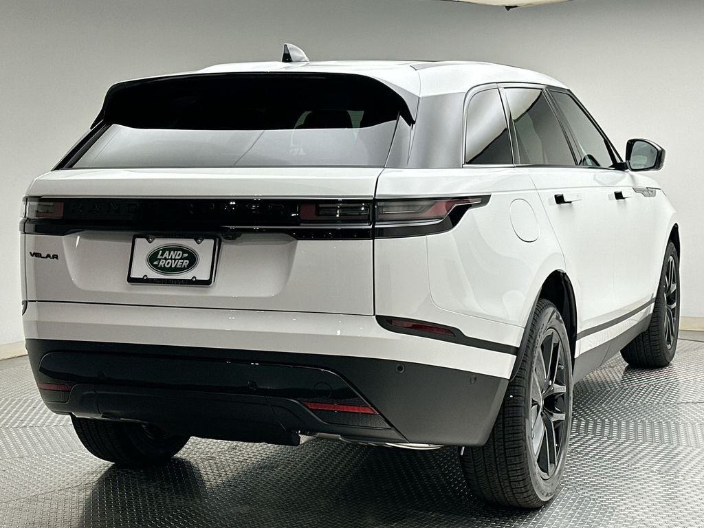 New 2026 Fuji White Land Rover S image 3