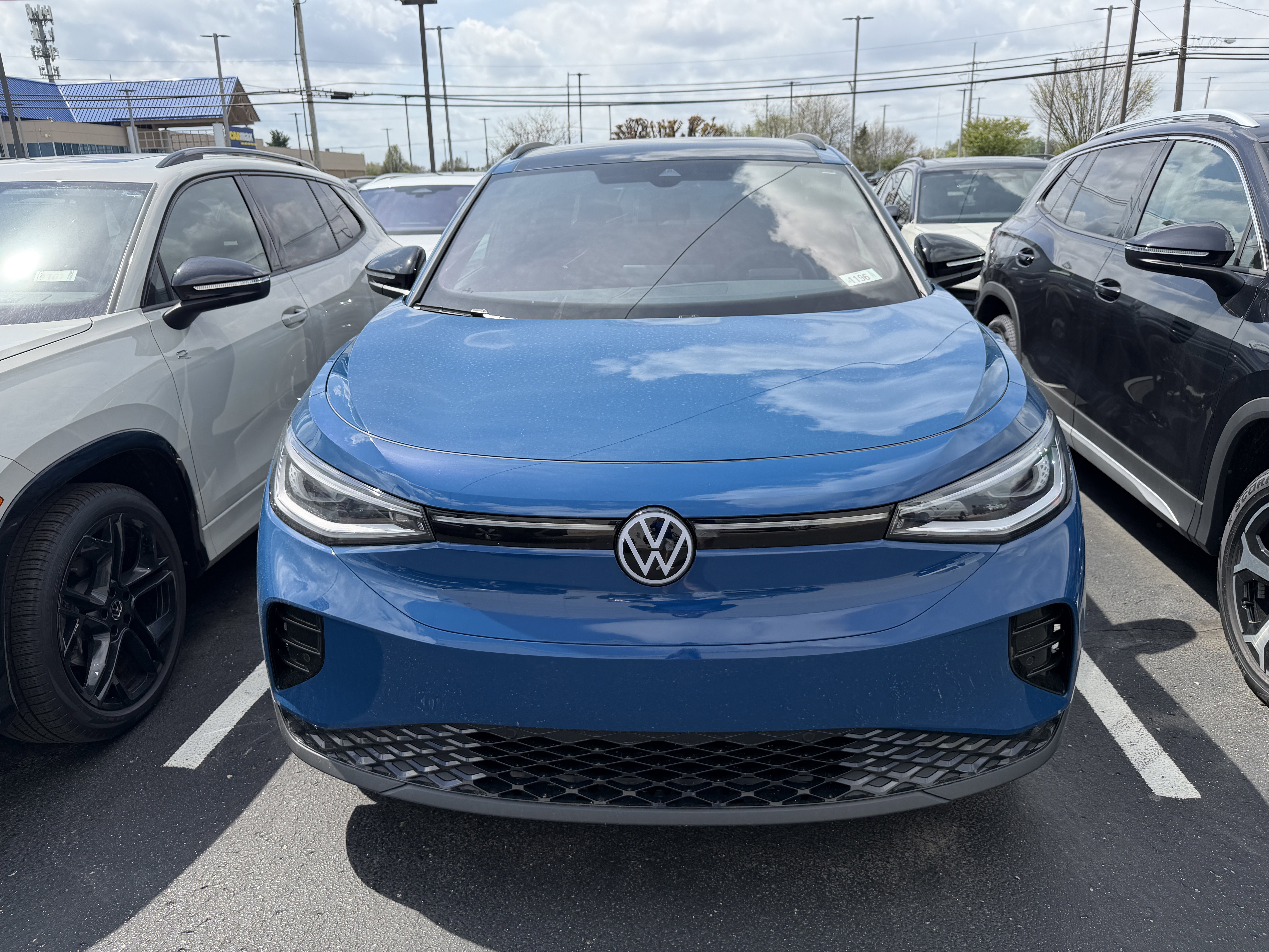New 2026 Mountain Lake Blue Metallic Volkswagen Pro S image 3