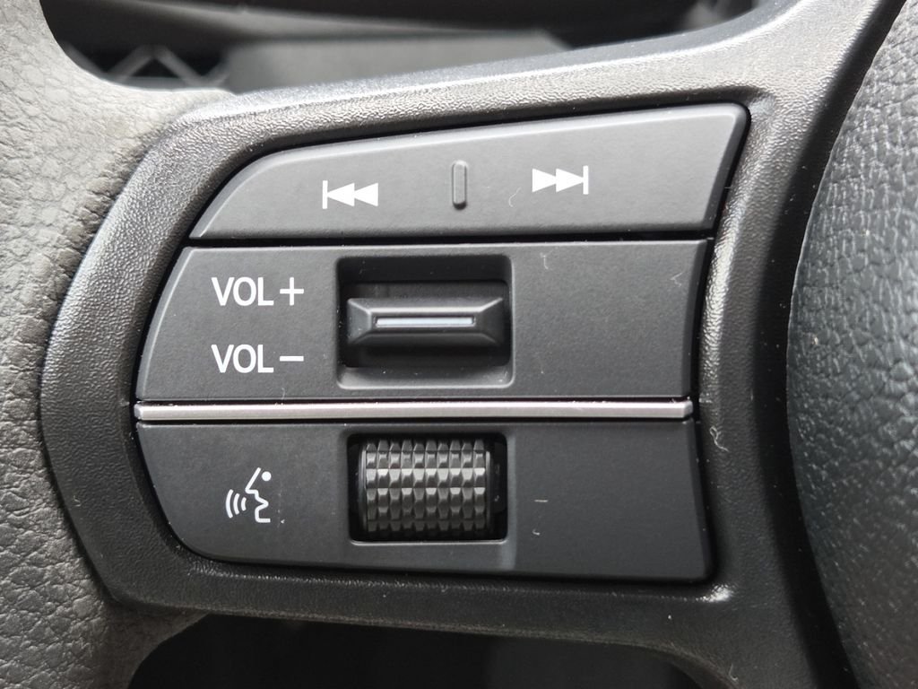 2025 Honda Accord SE - Photo 12