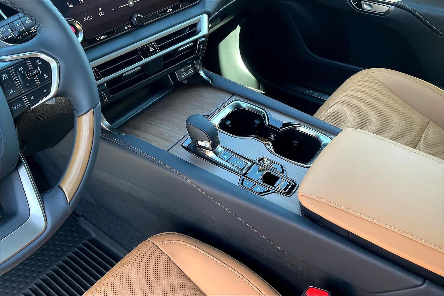 2026 Lexus RX 350 Premium - Photo 7