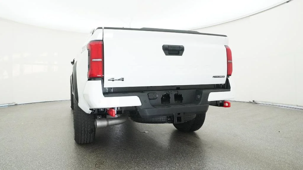 2025 Toyota Tacoma TRD Off Road - Photo 15