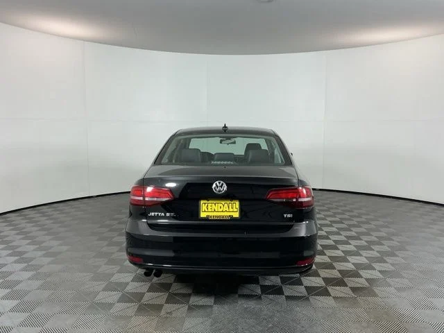 Used 2016 Black Uni Volkswagen 1.8T SEL image 6