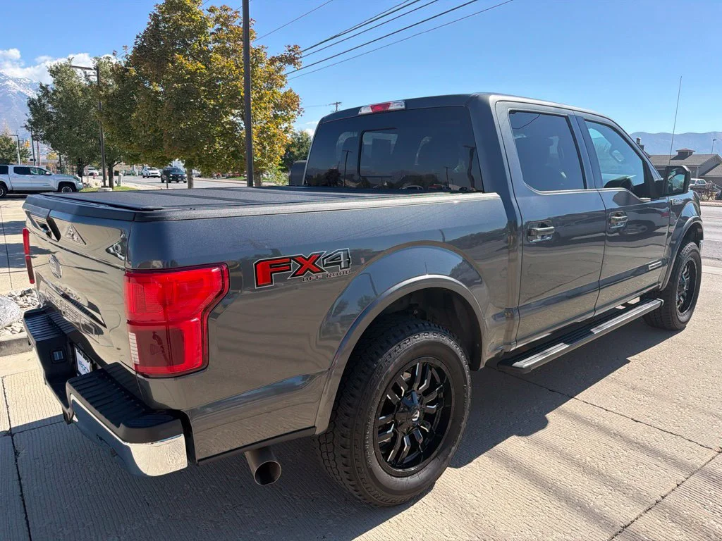 Used 2019 Gray Ford Lariat image 3