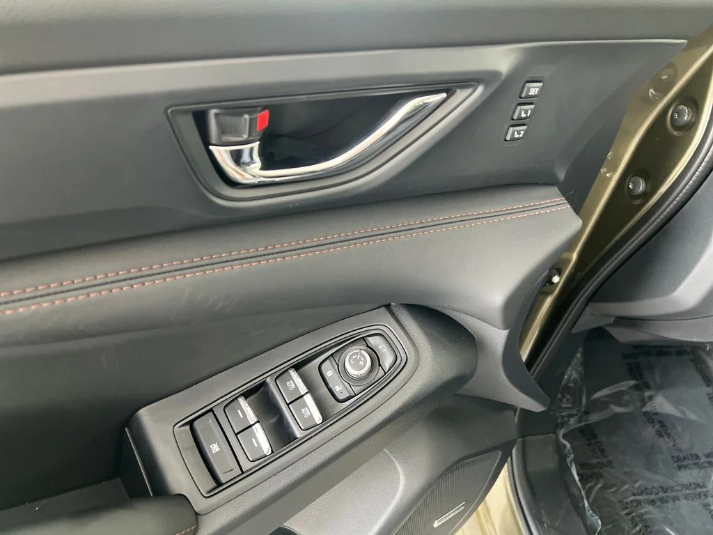 2026 Subaru Ascent Limited Bronze Edition - Photo 13
