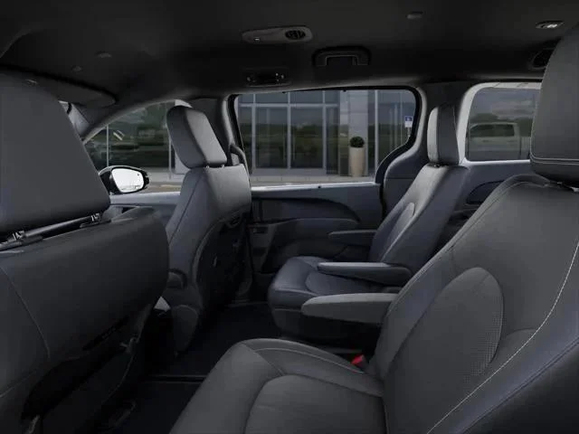 2026 Chrysler Voyager LX - Photo 75