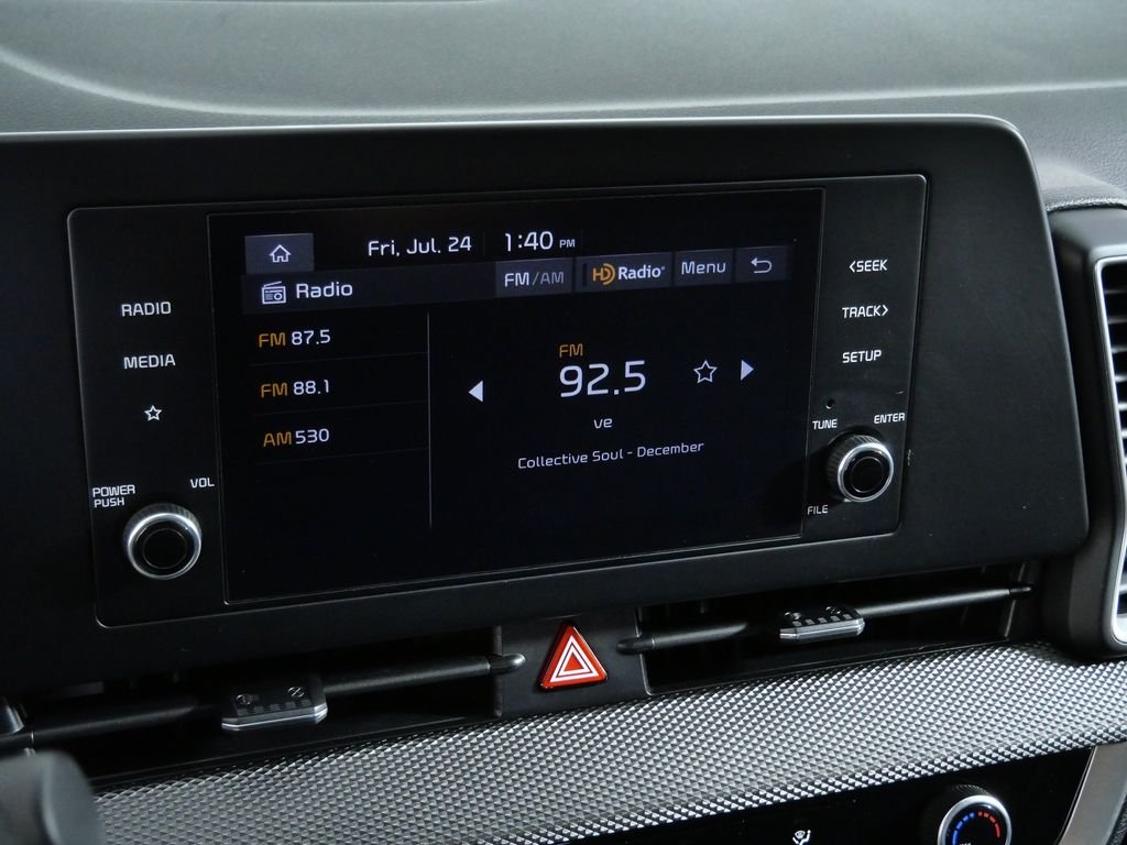 Used 2023 White Kia LX image 19