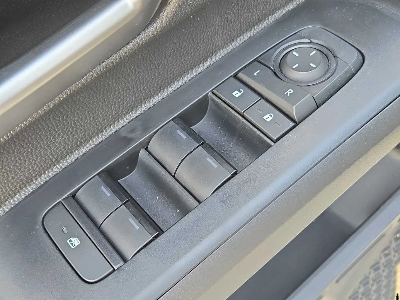 2026 Toyota Tacoma TRD Off Road - Photo 11