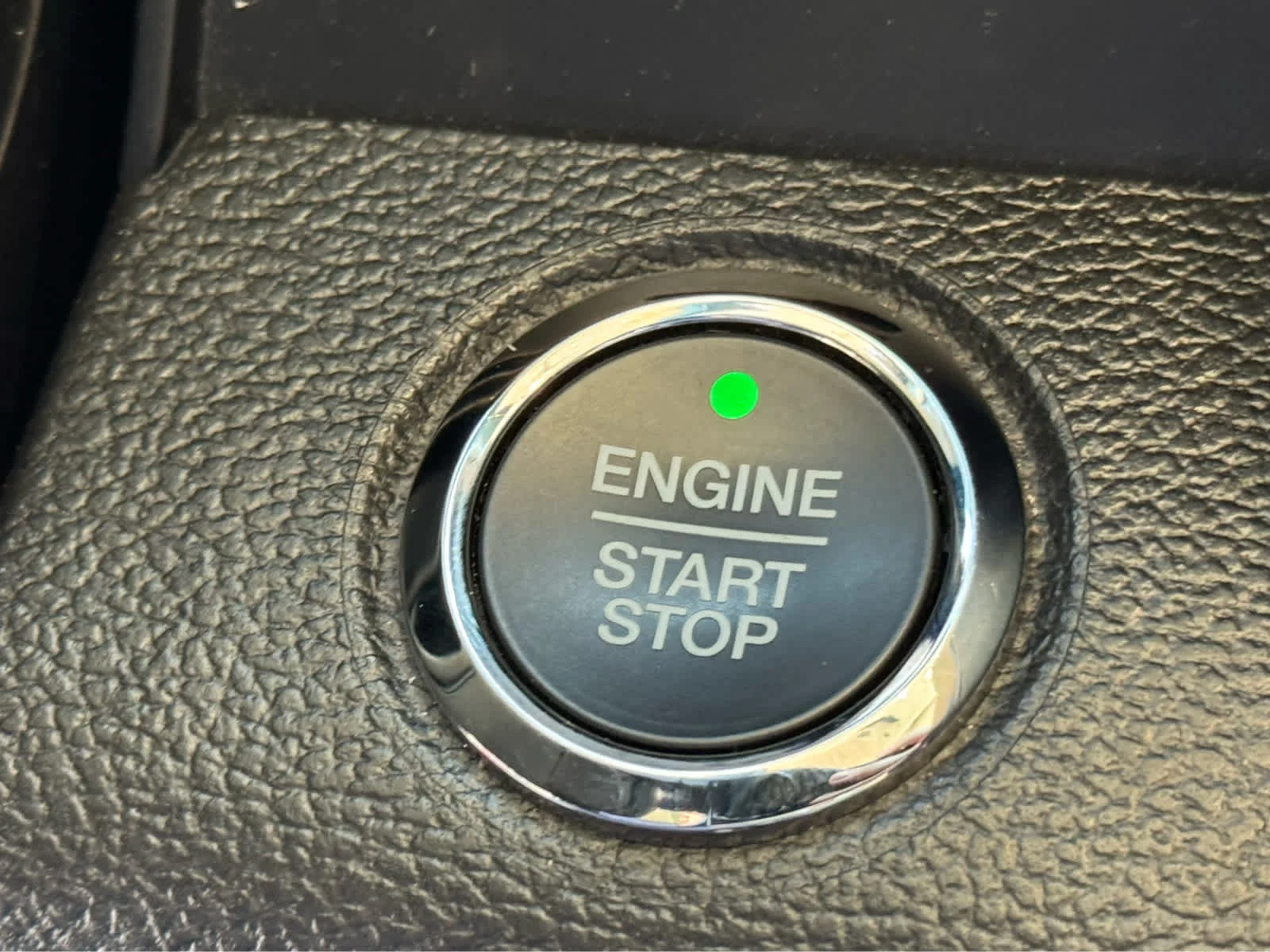 Used 2021 Star White Metallic Tri-Coat Ford Limited image 18