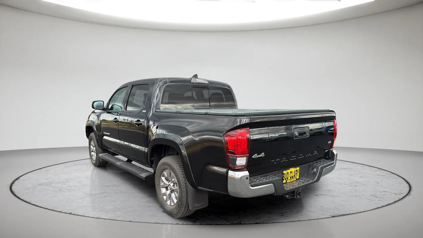 Certified Used 2019 Black Toyota SR5 image 7