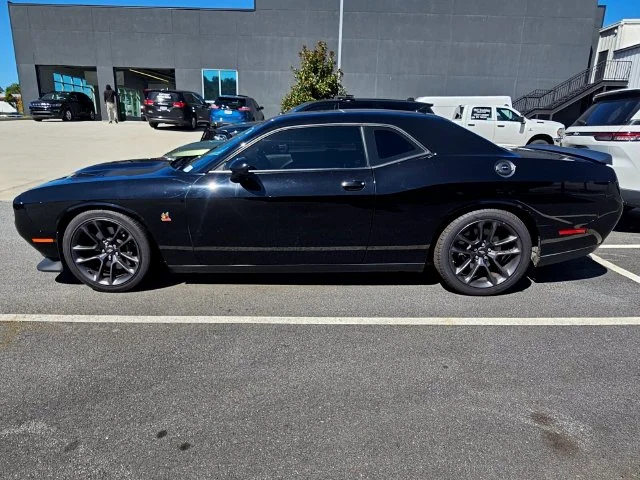 Used 2021 Black Dodge R/T Scat Pack image 4