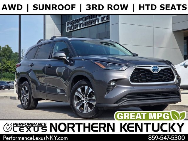2022 Toyota Highlander Hybrid XLE