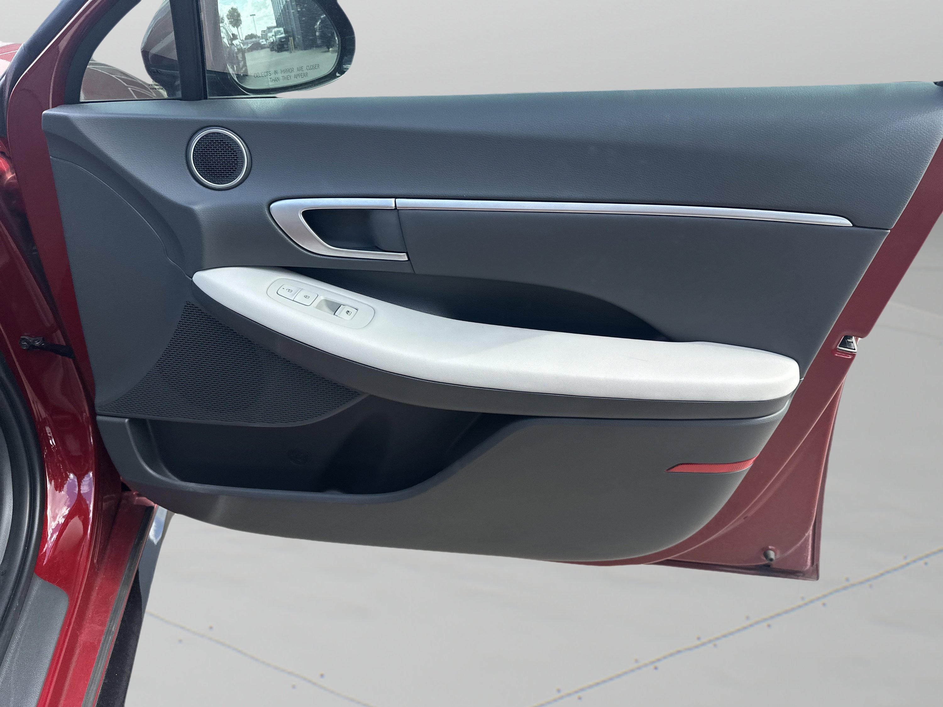 Used 2024 Ultimate red Hyundai SEL image 13