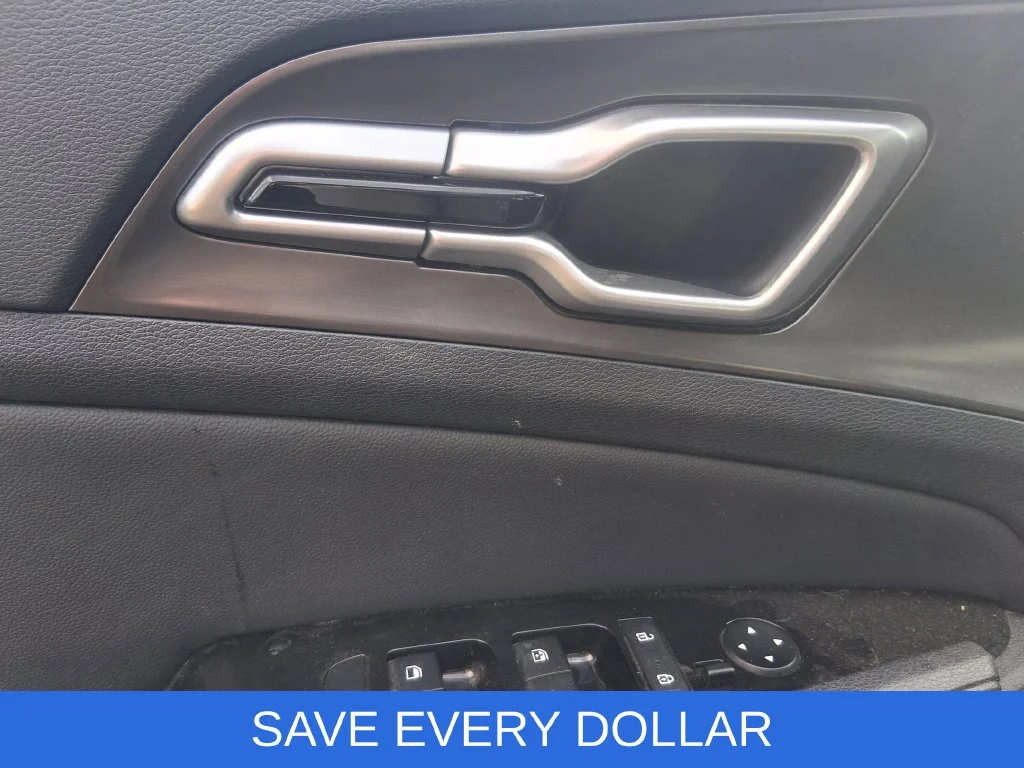 Used 2024 White Kia EX image 11