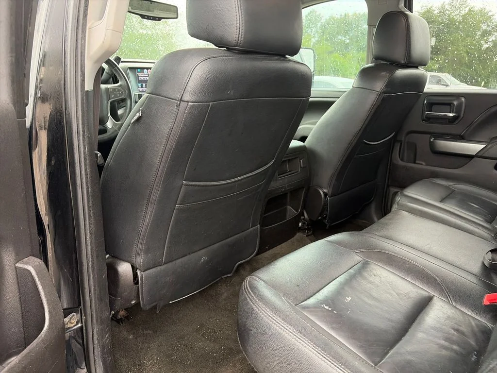 Used 2017 Black Chevrolet LT image 27