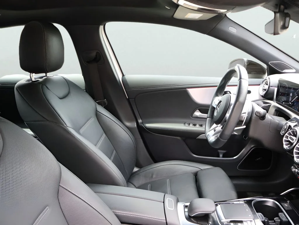 Used 2020 Polar White Mercedes-Benz Base image 11