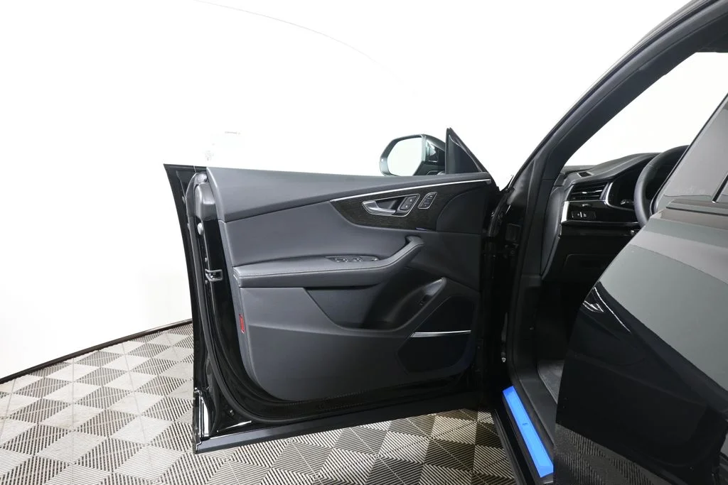 New 2026 Black Audi Premium Plus image 31
