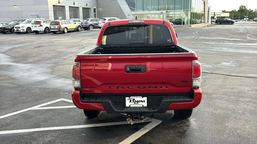 Used 2022 Red Toyota TRD Off-Road image 29