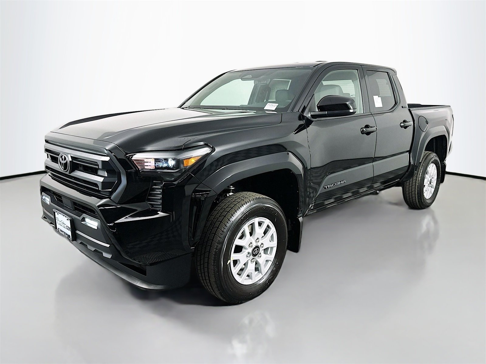 New 2025 Toyota Tacoma SR5 4X4 DOUBLE CAB in Portland #TT25325