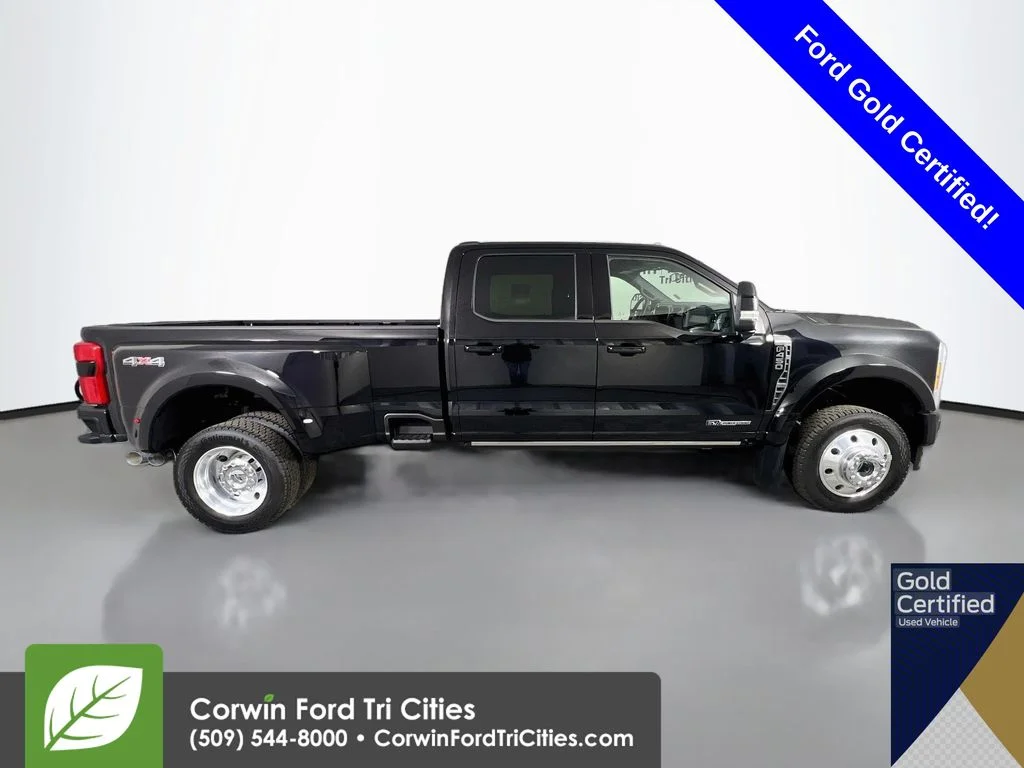 Certified Used 2026 Agate Black Metallic Ford Platinum image 18
