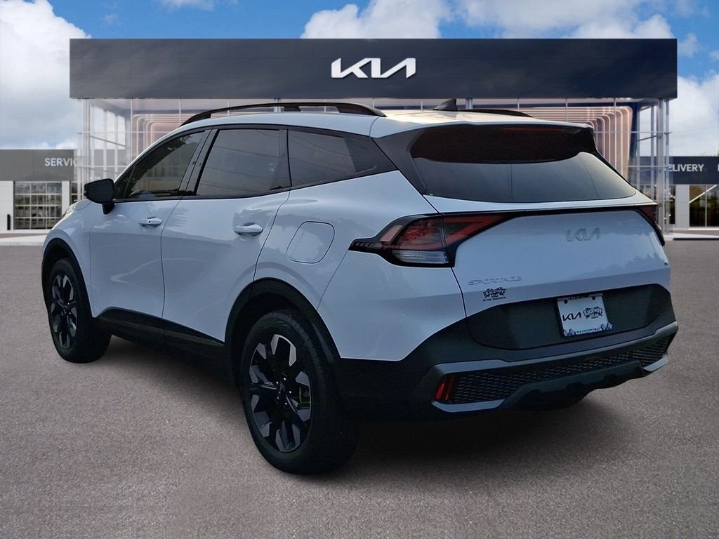 Used 2023 White Kia X-Line image 4