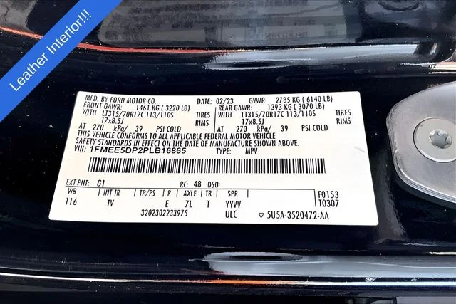 Used 2023 Black Ford Wildtrak image 16